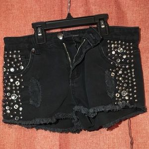 Forever XXI black studded shorts size 24